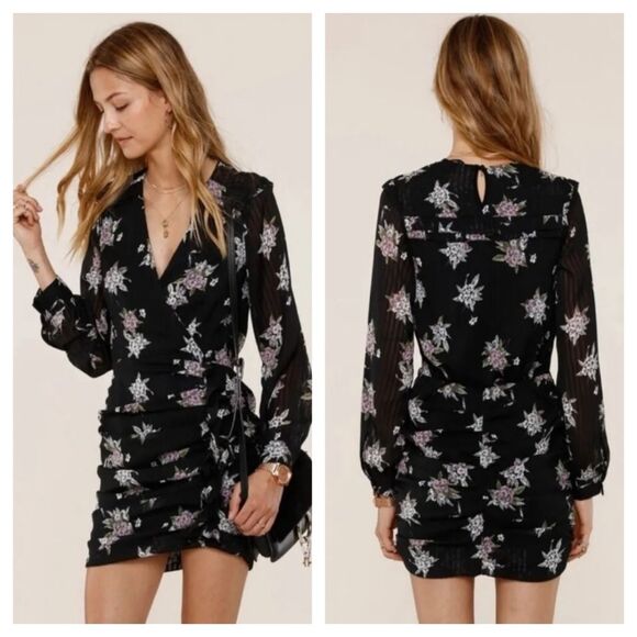 Heartloom Dresses & Skirts - Heartloom Anthea Long Sleeve Black Floral‎ Mini Dress